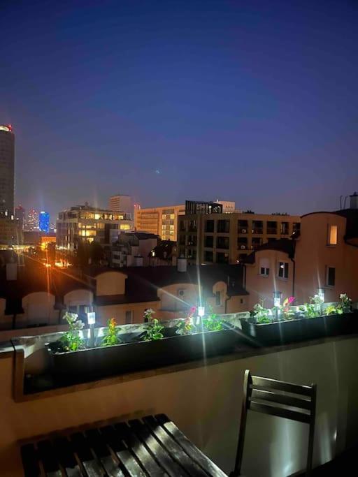 Panoramic In Old Town Apartment *